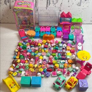 Shopkins Lot - 150 Shopkins & Accessories